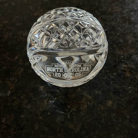 Waterford 2005 Basketball Champions University of North Carolina Paperweight - Picture 2 of 10